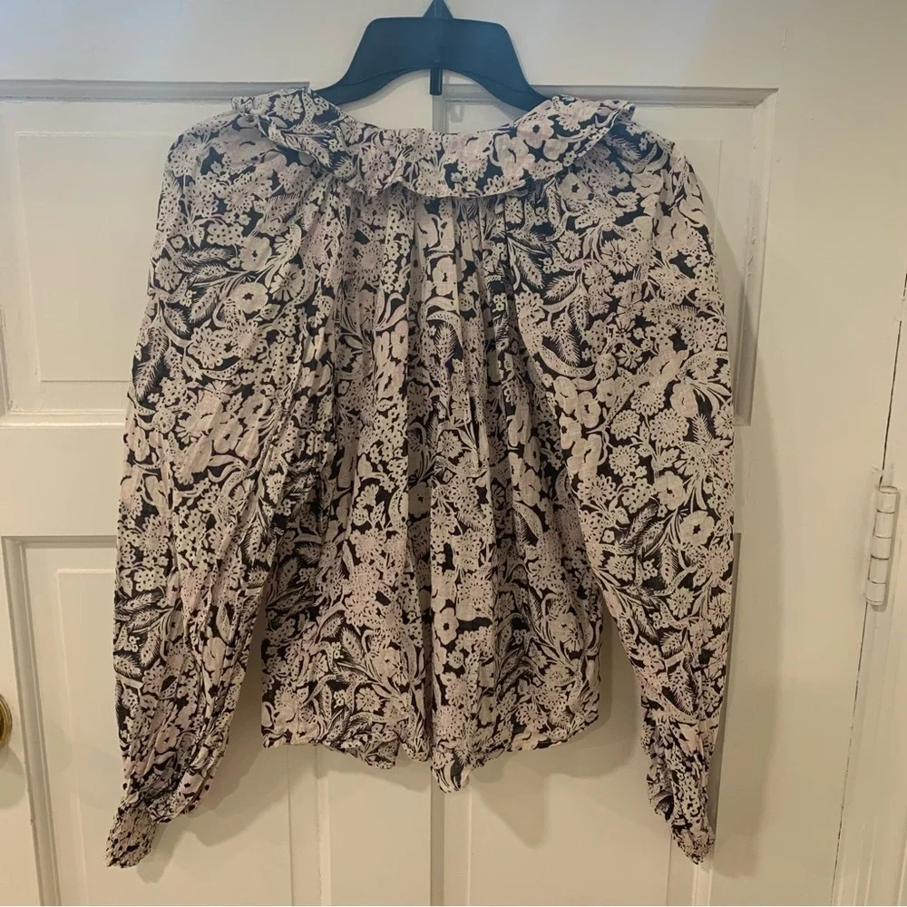 By Anthropologie Button Up Peasant Blouse XSmall Black Floral Puff Sleeve V-Neck